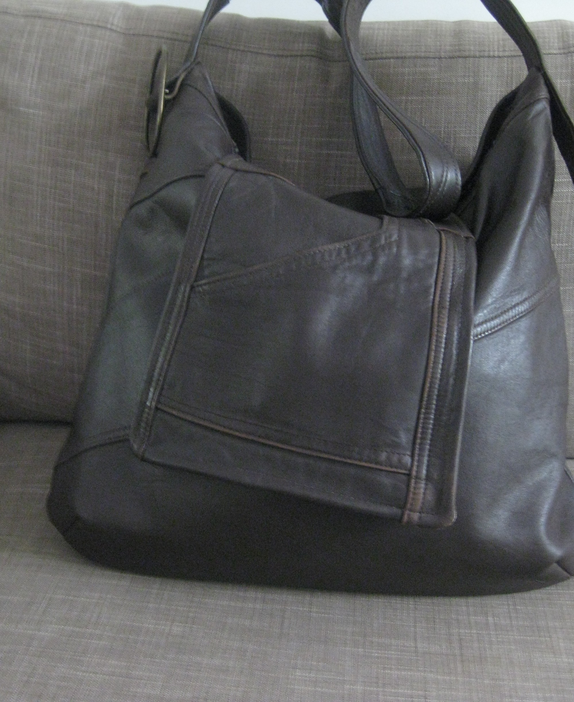 Big Roomy Slouch Cross Body Weekender with Superdry Dress Lining